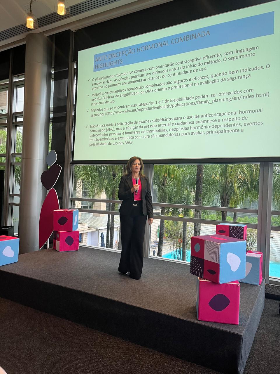 Como Presidente da Comissão Nacional de Anticoncepção, palestrante no lançamento de pílula contraceptiva - 29/04/2025