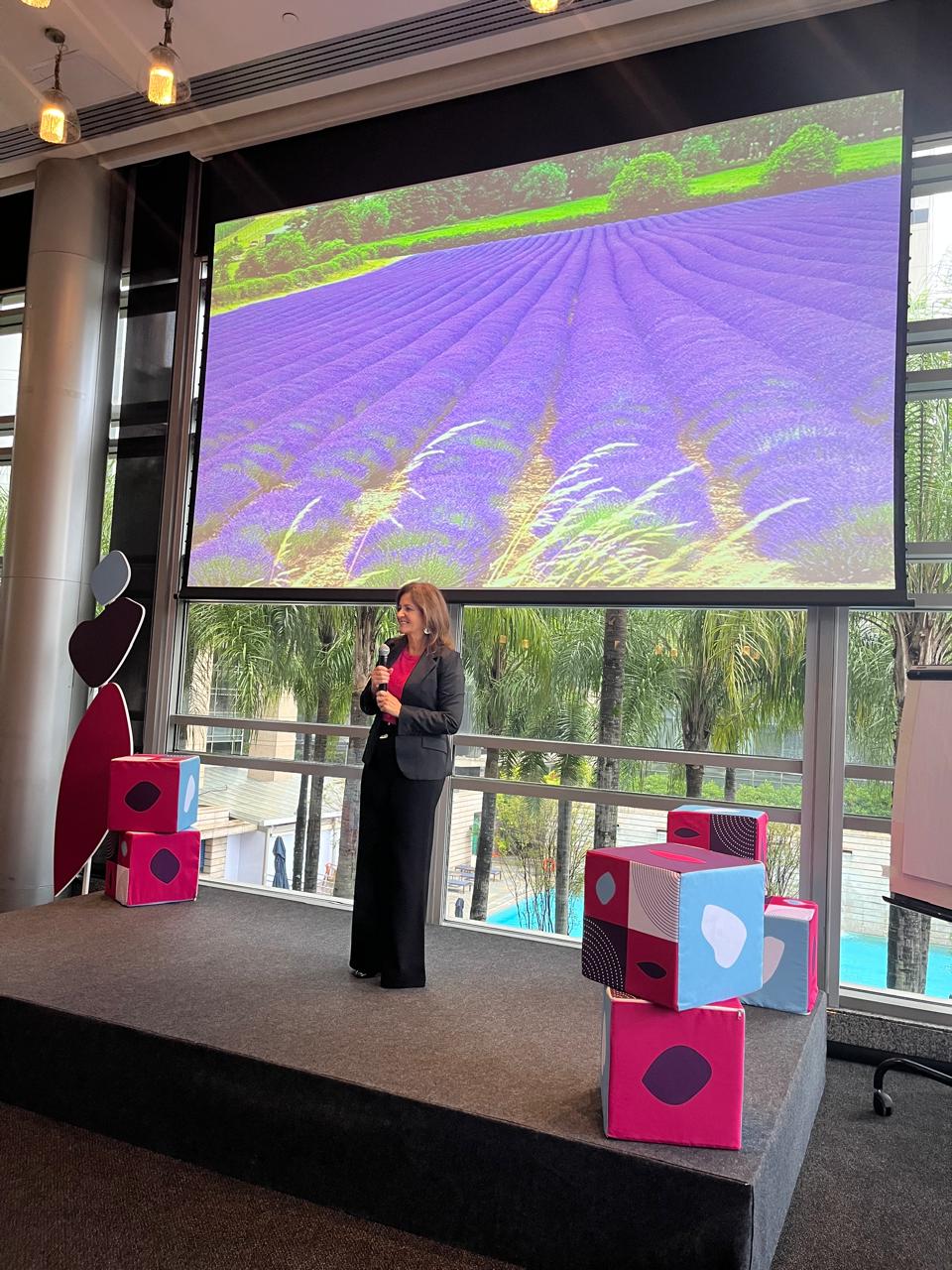 Como Presidente da Comissão Nacional de Anticoncepção, palestrante no lançamento de pílula contraceptiva - 29/04/2025